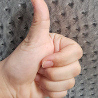 ����ó�� ������ �Ǹ��� �躯�� ǥ���� �׷��� �̿� �ı�